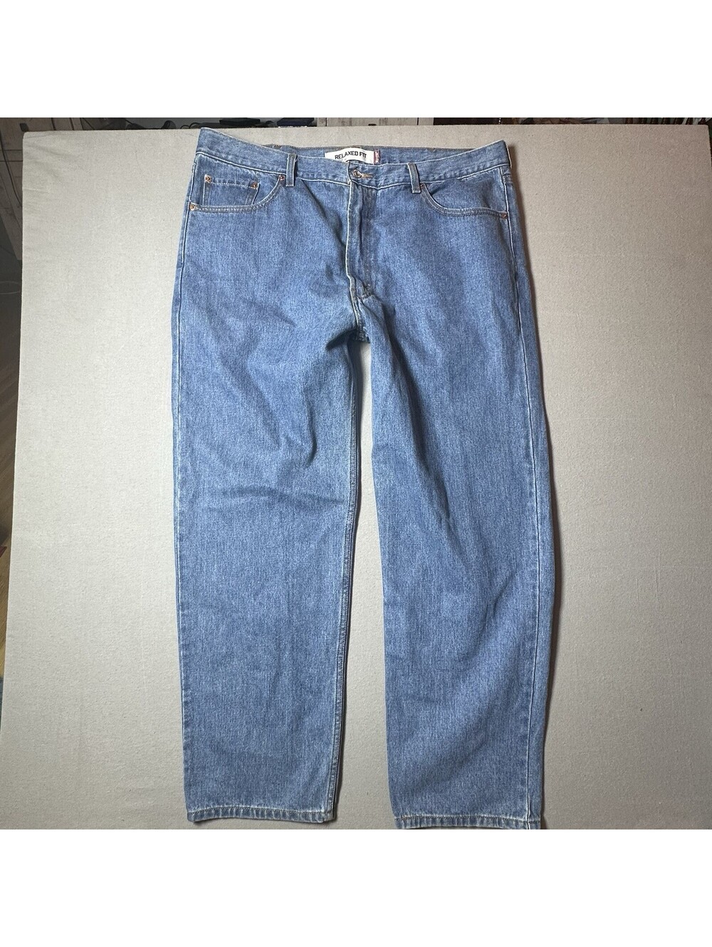 Levi's 550 Relaxed Fit Jeans Mens Size 42 X 32 Blue Denim Levis [COPY]